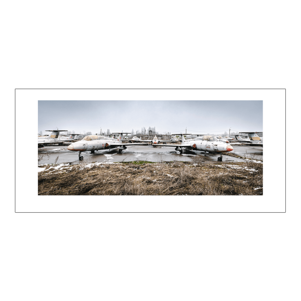 Fly kirkegrd. Forladte steder