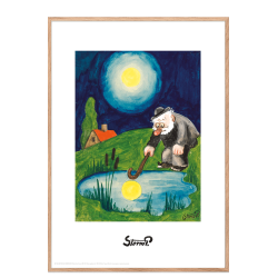 P, The moon in the street light